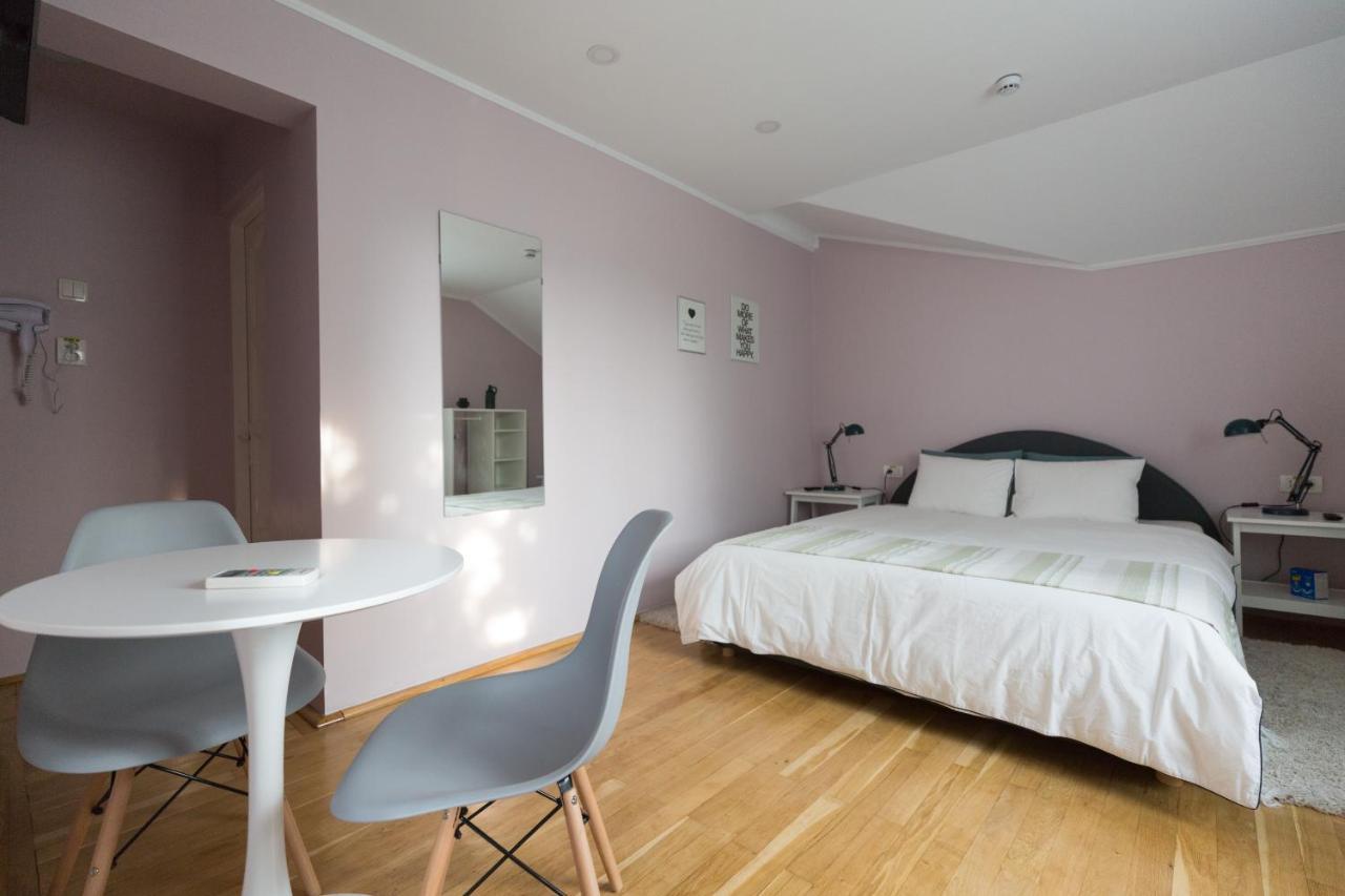 Hotel Casa Ris à Târgu Jiu Extérieur photo